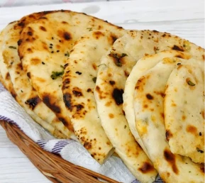 BUTTER NAAN