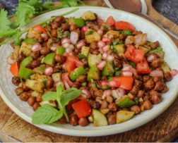 CHANNA CHAT